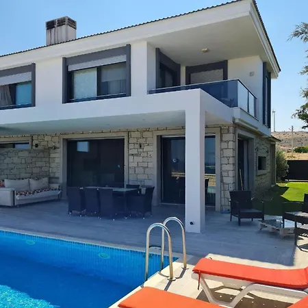 De-lale Villa
